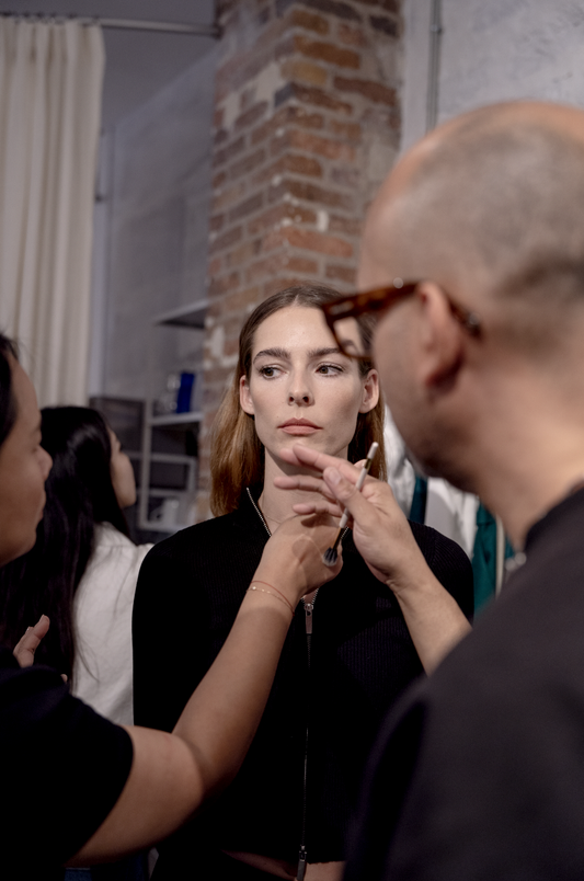 U/1ST conquista el backstage de la Paris Fashion Week